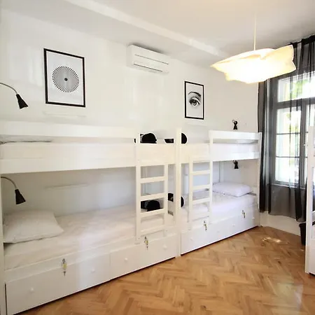 Hostel The