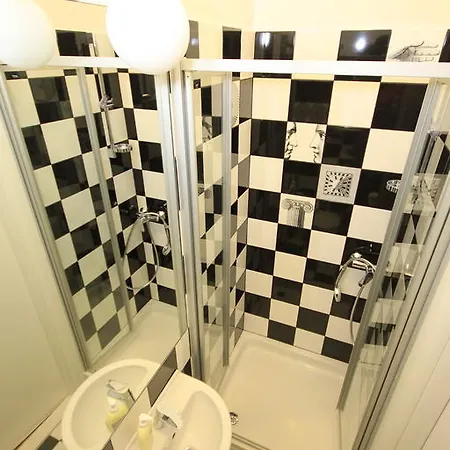 Hostel The